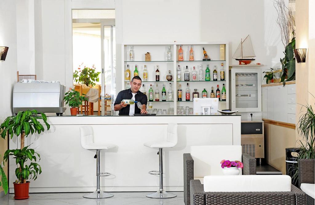 Sporting Hotel Stella Maris Боса Марина Екстериор снимка