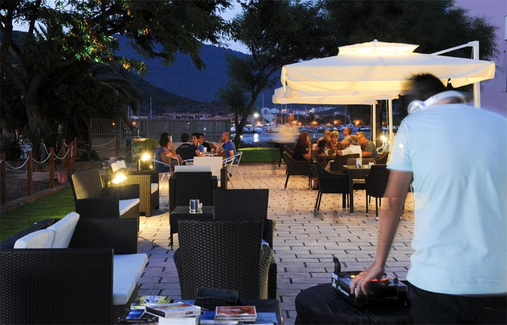 Sporting Hotel Stella Maris Боса Марина Екстериор снимка